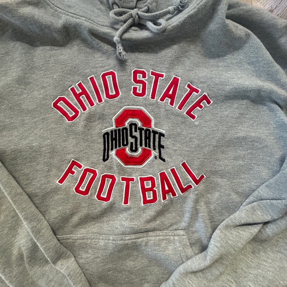 The Ohio State University Ohio State Football grey men's hoodie sweatshirt XL